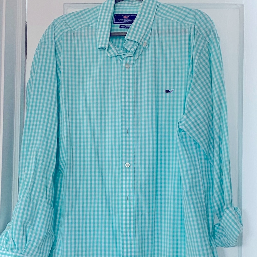 COPY - Vineyard Vines Men’s XL Button Down Shirt